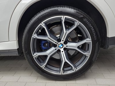 2021 BMW X6 photo 8