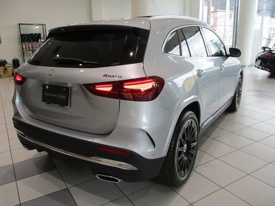 MERCEDES-BENZ GLA - 5
