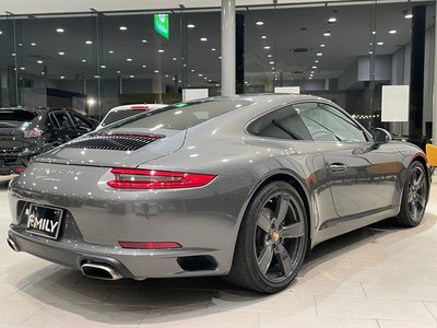 صورة 7 لـ 2018 Porsche 911