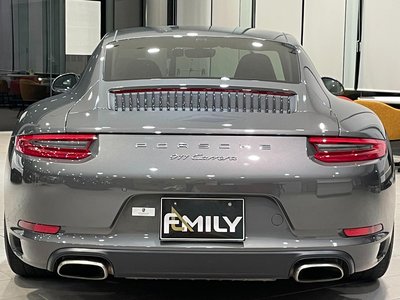 صورة 8 لـ 2018 Porsche 911