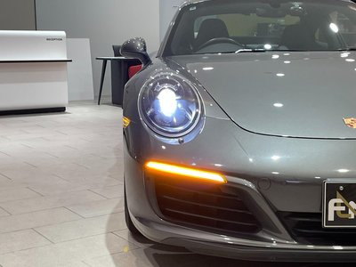 2018 Porsche 911 — миниатюра 11