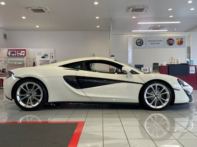 2017 MCLAREN 540C COUPE — фото 5