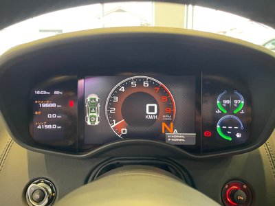 2017 MCLAREN 540C COUPE — миниатюра 19