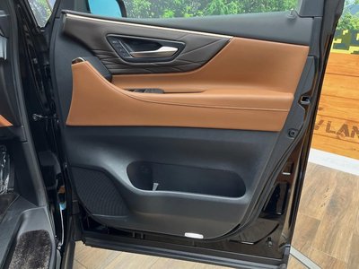 صورة مصغرة 50 لـ 2024 Toyota VELLFIRE