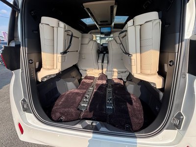 2025 Toyota ALPHARD thumbnail 61