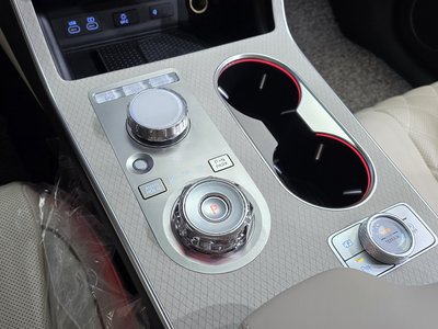 GENESIS GV80 - 9