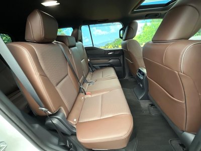 TOYOTA LAND CRUISER 250 - 9