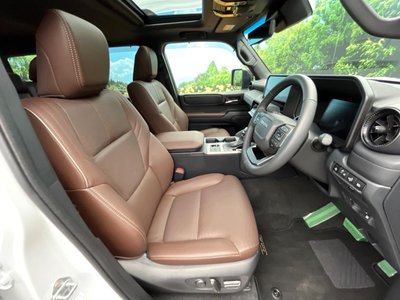 TOYOTA LAND CRUISER 250 - 8