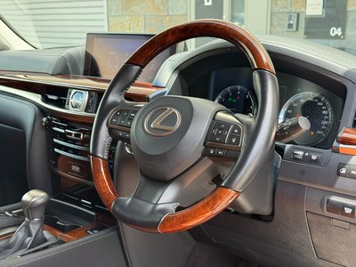 2016 Lexus LX 缩略图 50