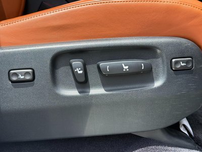 2016 Lexus LX 缩略图 38