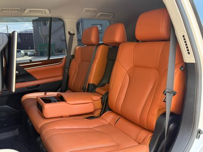2016 Lexus LX 缩略图 31
