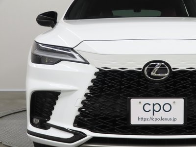 LEXUS RX - 8