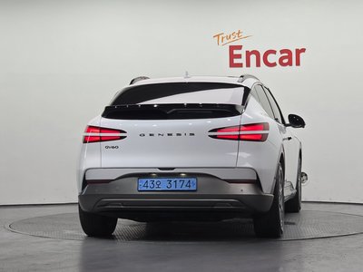 2022 Genesis GV60 photo 3