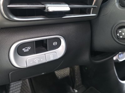 2022 Genesis GV60 — миниатюра 14