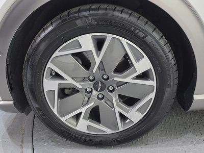 2022 Genesis GV60 photo 6