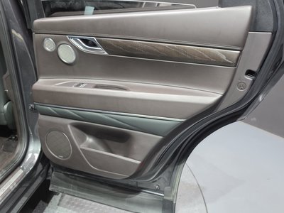 2022 Genesis GV80 thumbnail 15