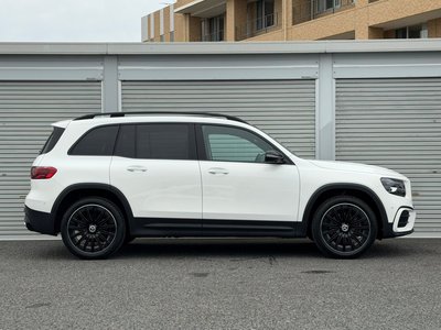 MERCEDES-BENZ GLB - 10