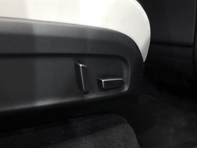 2026 Tesla MODEL Y 缩略图 24