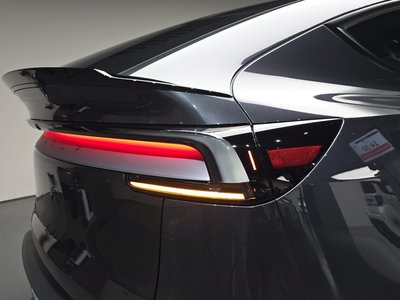 2026 Tesla MODEL Y — фото 10
