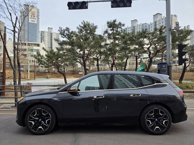 صورة 5 لـ 2021 BMW IX