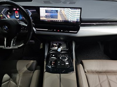 BMW 5 SERIES - 5
