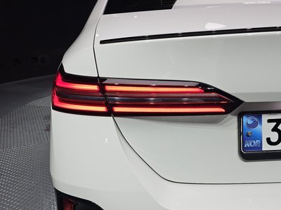 BMW 5 SERIES - 10