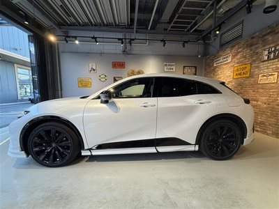 TOYOTA CROWN SPORT - 2