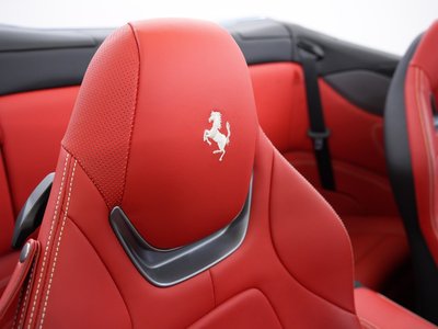 2020 FERRARI PORTOFINO — фото 7