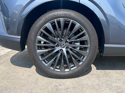 2023 Lexus RX — миниатюра 39