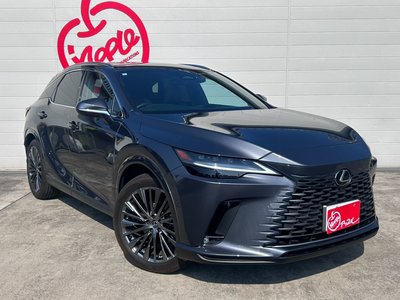 صورة 3 لـ 2023 Lexus RX