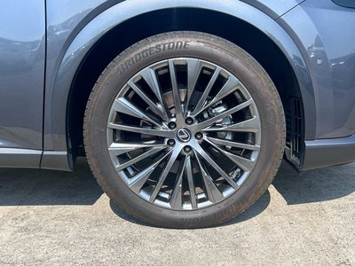 2023 Lexus RX — миниатюра 40