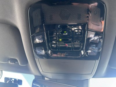 2023 Lexus RX — миниатюра 25
