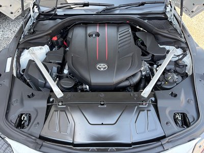 TOYOTA SUPRA - 8