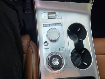 2026 Genesis GV70 — миниатюра 15