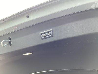 2023 BMW X4 缩略图 11