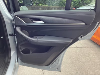 2023 BMW X4 缩略图 54