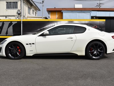 MASERATI GRANTURISMO - 4