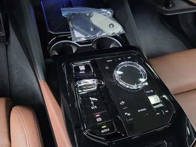 2024 BMW 5 SERIES 缩略图 12