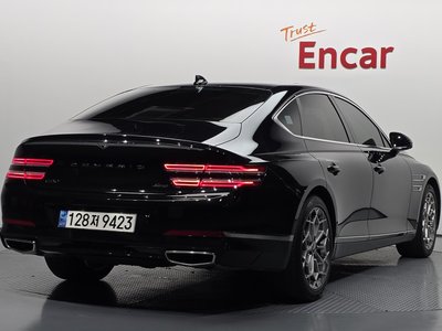 GENESIS G80 (RG3) - 3