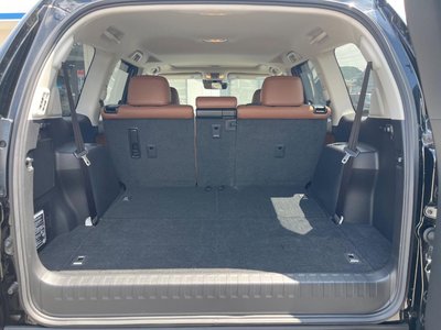 2022 Toyota LAND CRUISER PRADO — миниатюра 14