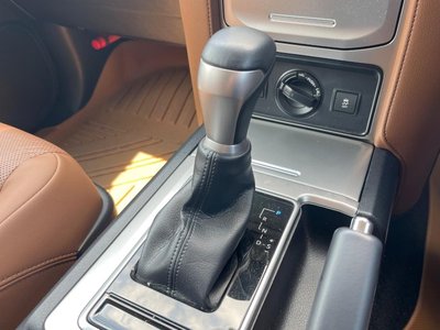 2022 Toyota LAND CRUISER PRADO — миниатюра 36