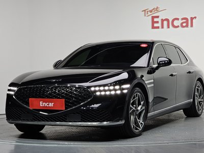 صورة 1 لـ 2022 Genesis G90 (RS4)