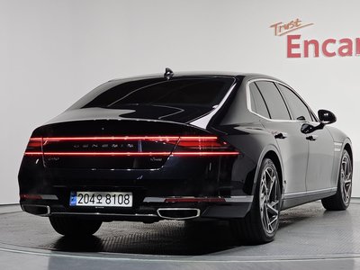 صورة 4 لـ 2022 Genesis G90 (RS4)