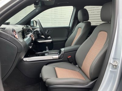 2025 Mercedes-BENZ EQB photo 10