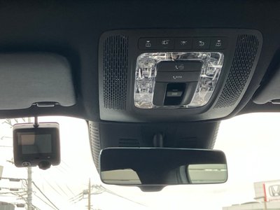2025 Mercedes-BENZ EQB — миниатюра 15