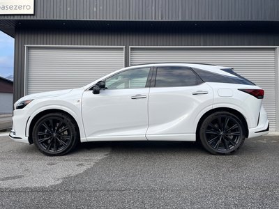LEXUS RX - 8