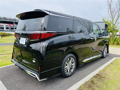 TOYOTA ALPHARD - 8