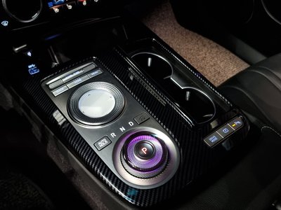 GENESIS G80 (RG3) - 9