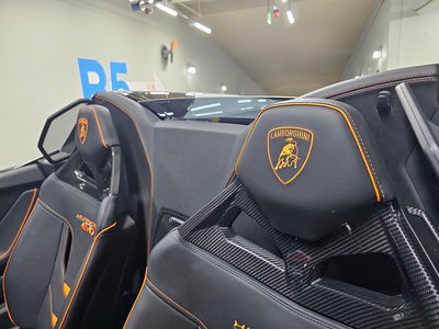 LAMBORGHINI HURACAN - 8