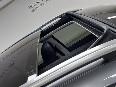 2021 Mercedes-BENZ GLE — миниатюра 12